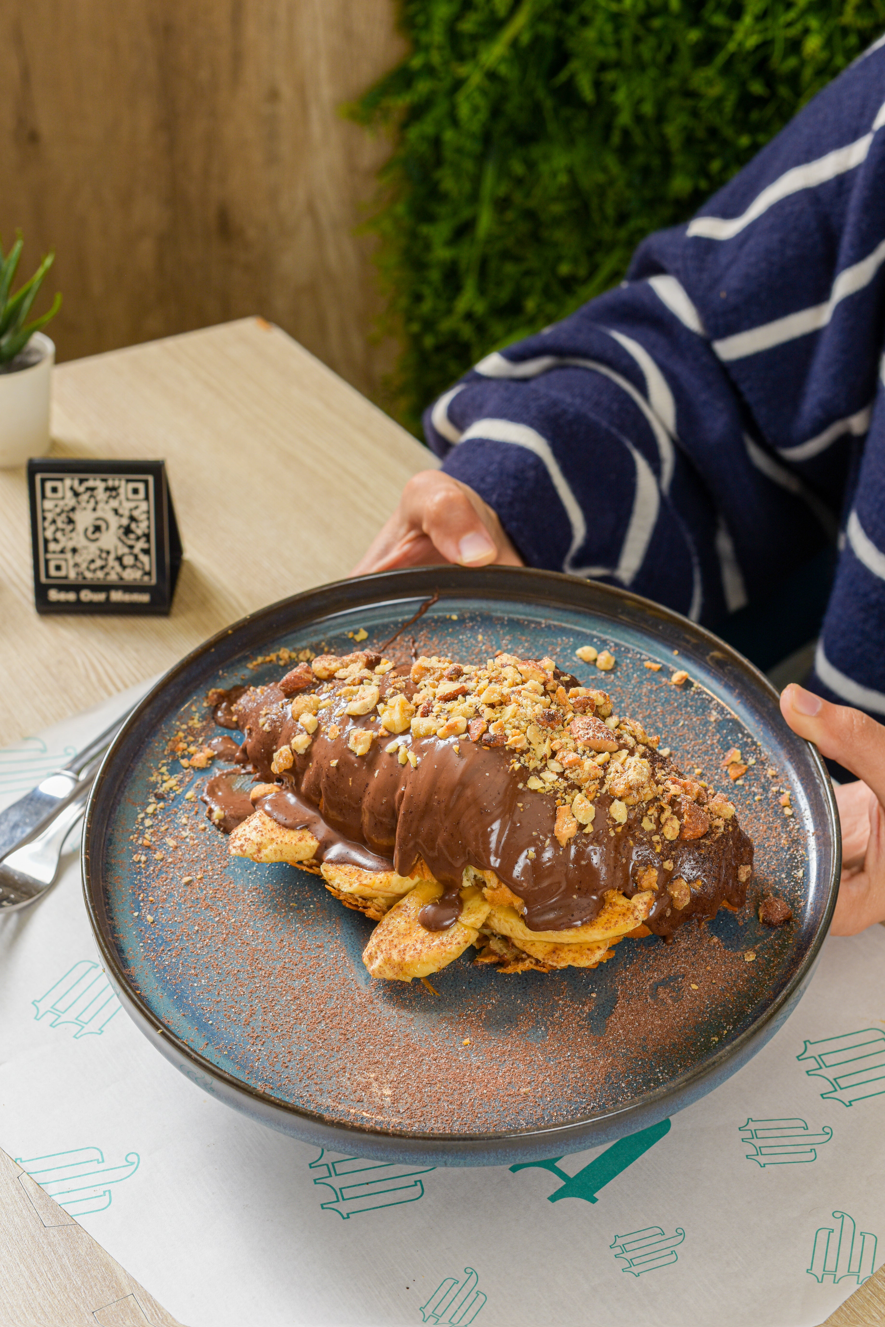 Nutella Croissant